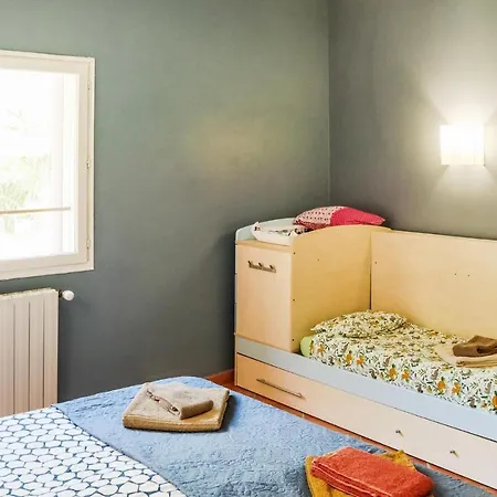 Lovely In * Malataverne